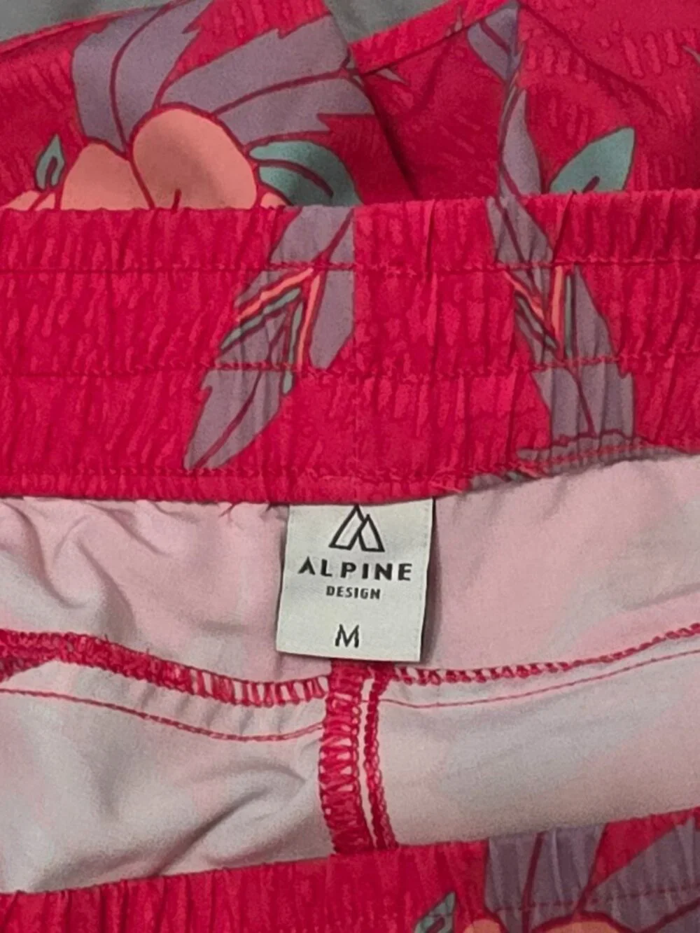 Alpine Design Women's Pink Floral Water Shorts Size M With Mesh Liner (SKU#2136)